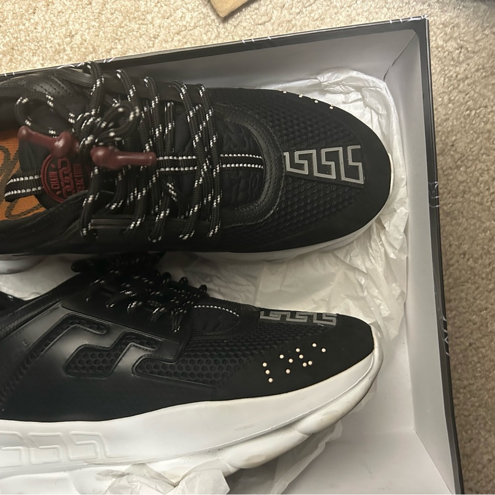 Versace Chain Reactions